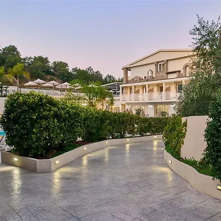 Mavrikos Hotel 3*