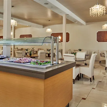 Hotel Mavrikos