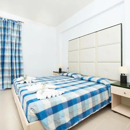 Mavrikos Hotel 3*